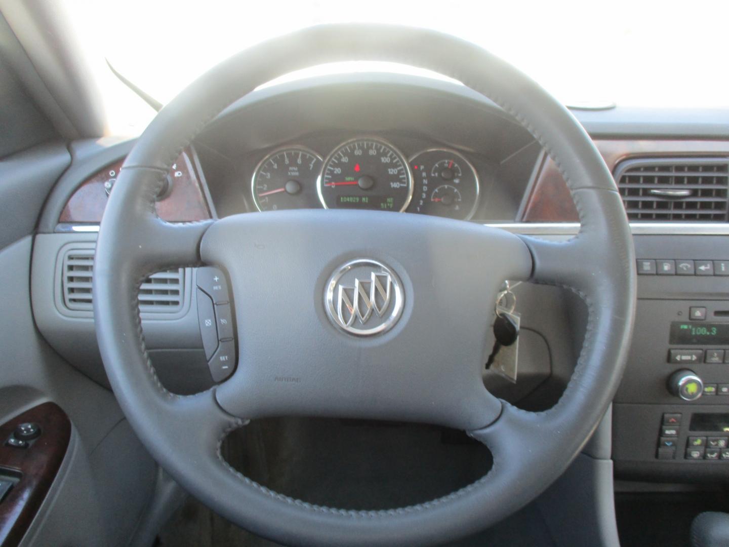 2007 Buick LaCrosse CXL (2G4WD552071) with an 3.8L V6 OHV 12V engine, 4-Speed Automatic Overdrive transmission, located at 540a Delsea Drive, Sewell, NJ, 08080, (856) 589-6888, 39.752560, -75.111206 - Photo#15